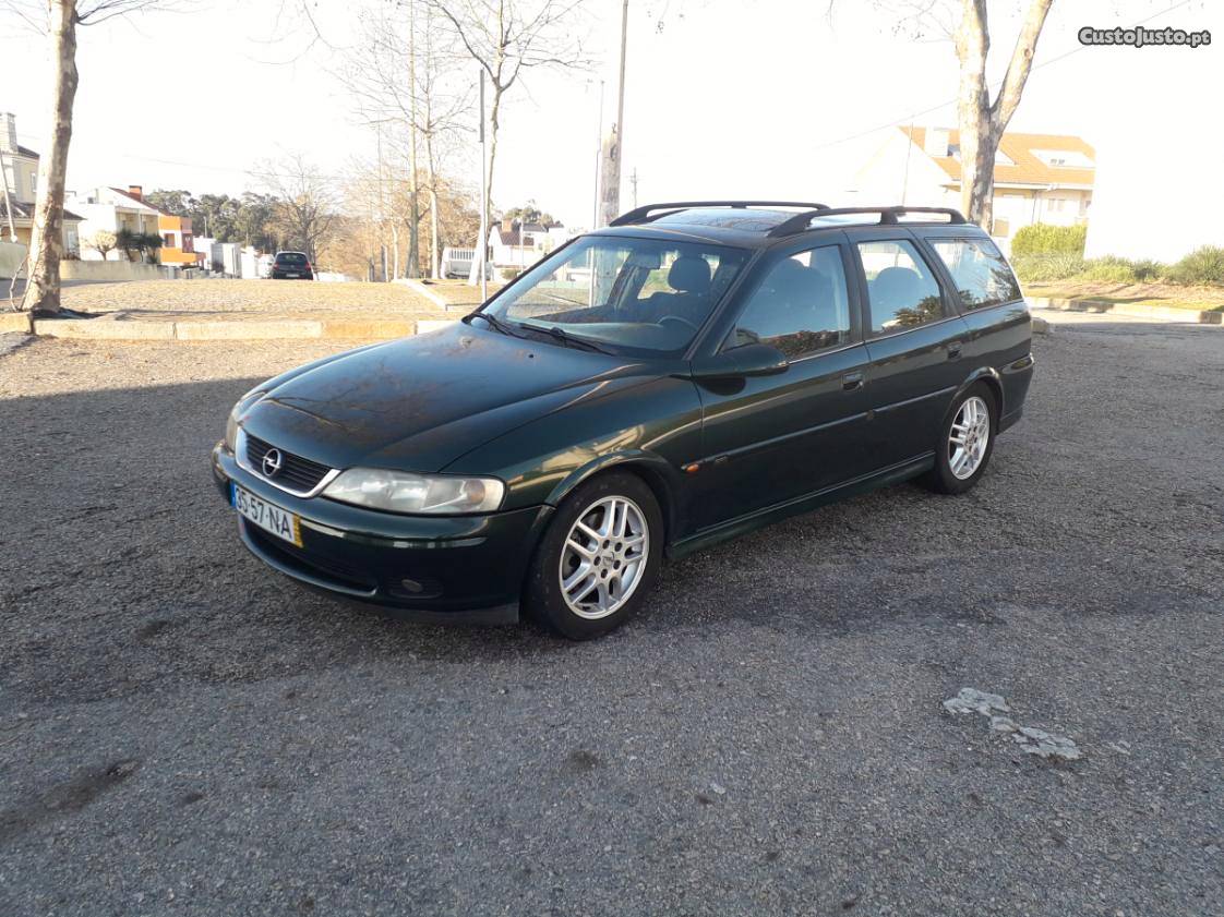 Opel Vectra 2.0 Sport Negociavel Março/99 - à venda -