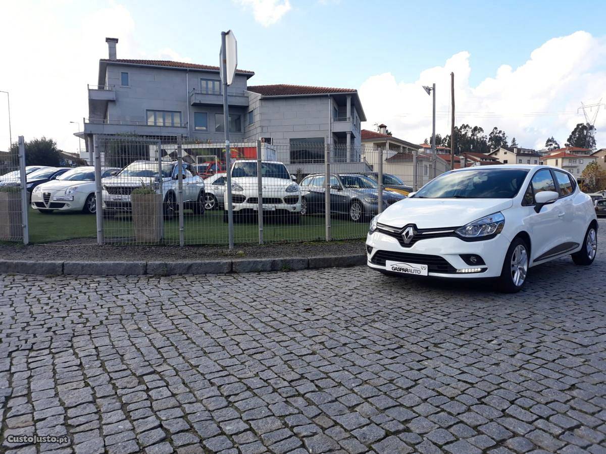 Renault Clio 1.5DCI Setembro/17 - à venda - Ligeiros