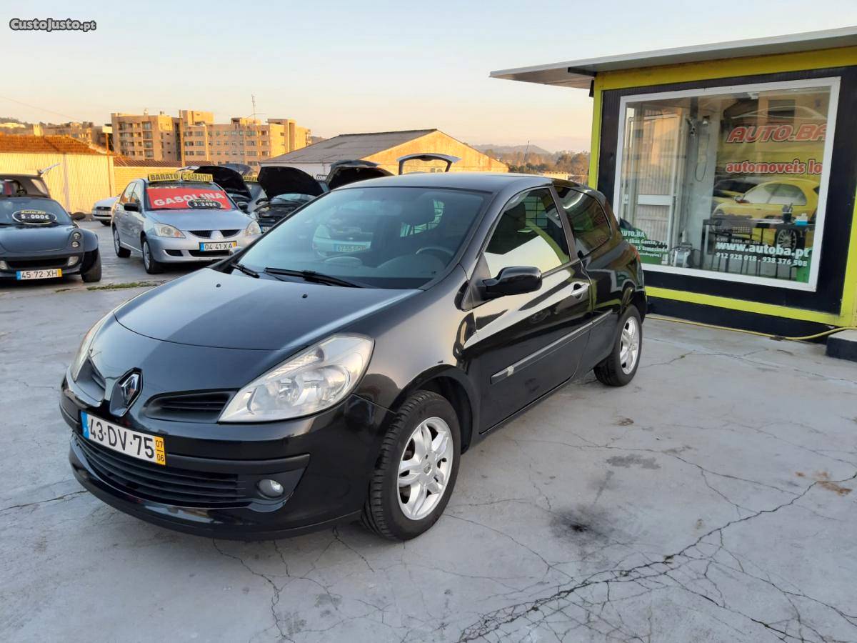 Renault Clio DINAMIQUE IMPÉC Setembro/07 - à venda -