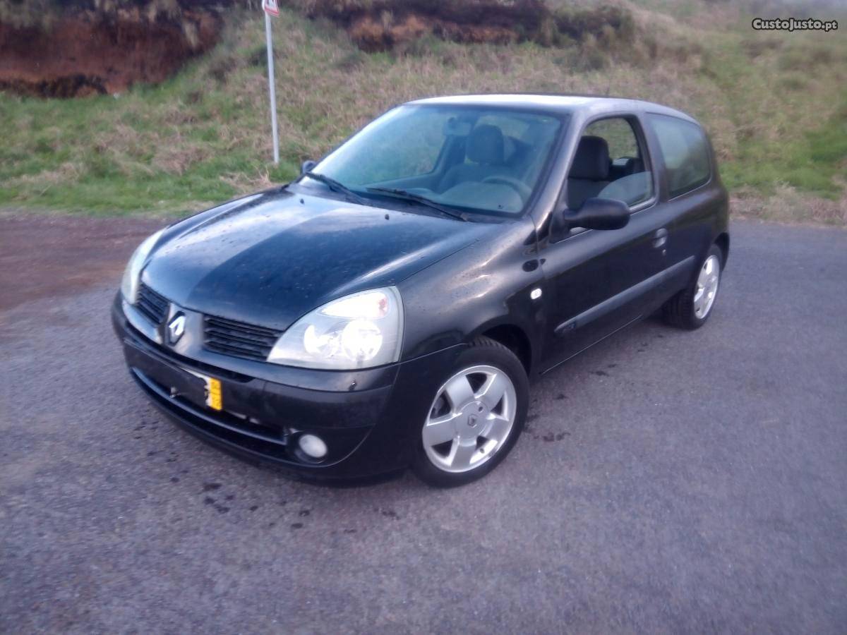 Renault Clio Desportivo 85cv Dezembro/04 - à venda -