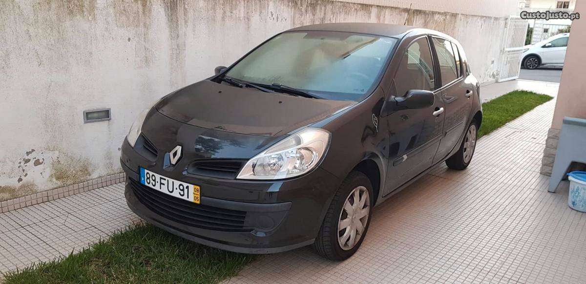 Renault Clio III Maio/08 - à venda - Ligeiros Passageiros,