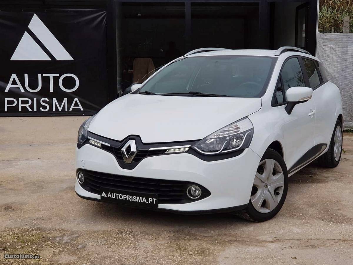 Renault Clio sportsTourer Junho/15 - à venda - Ligeiros