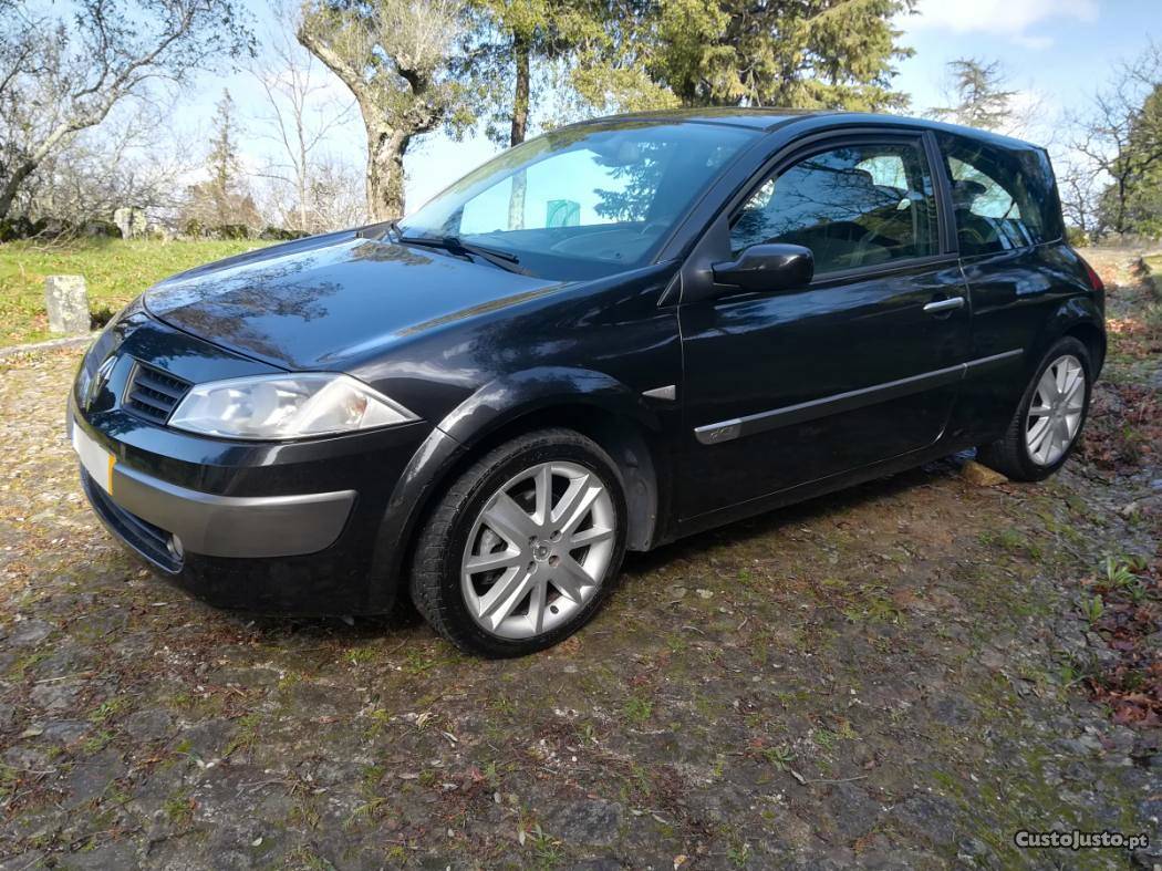 Renault Mégane 1.5dci 100cv SPORT Dezembro/05 - à venda -