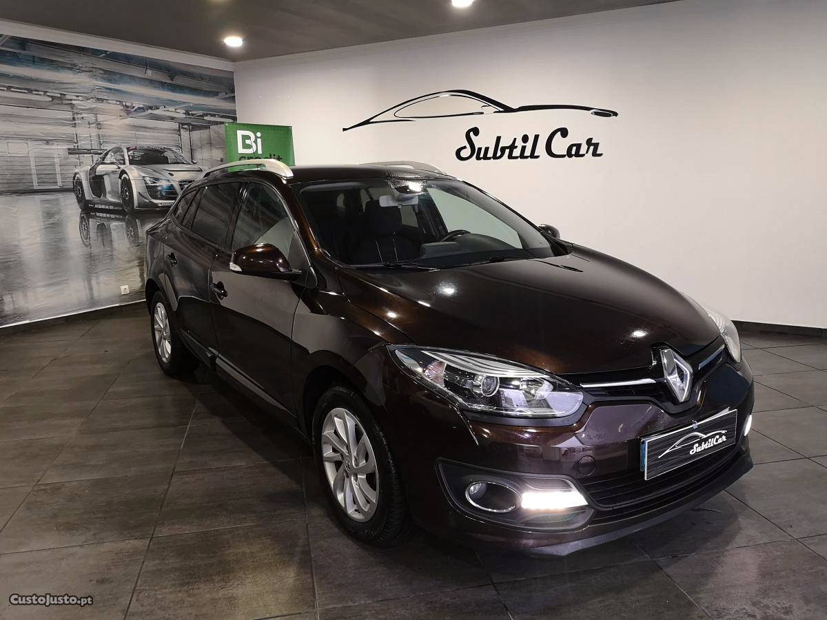 Renault Mégane SportTourer GPSRLINK Novembro/14 - à venda