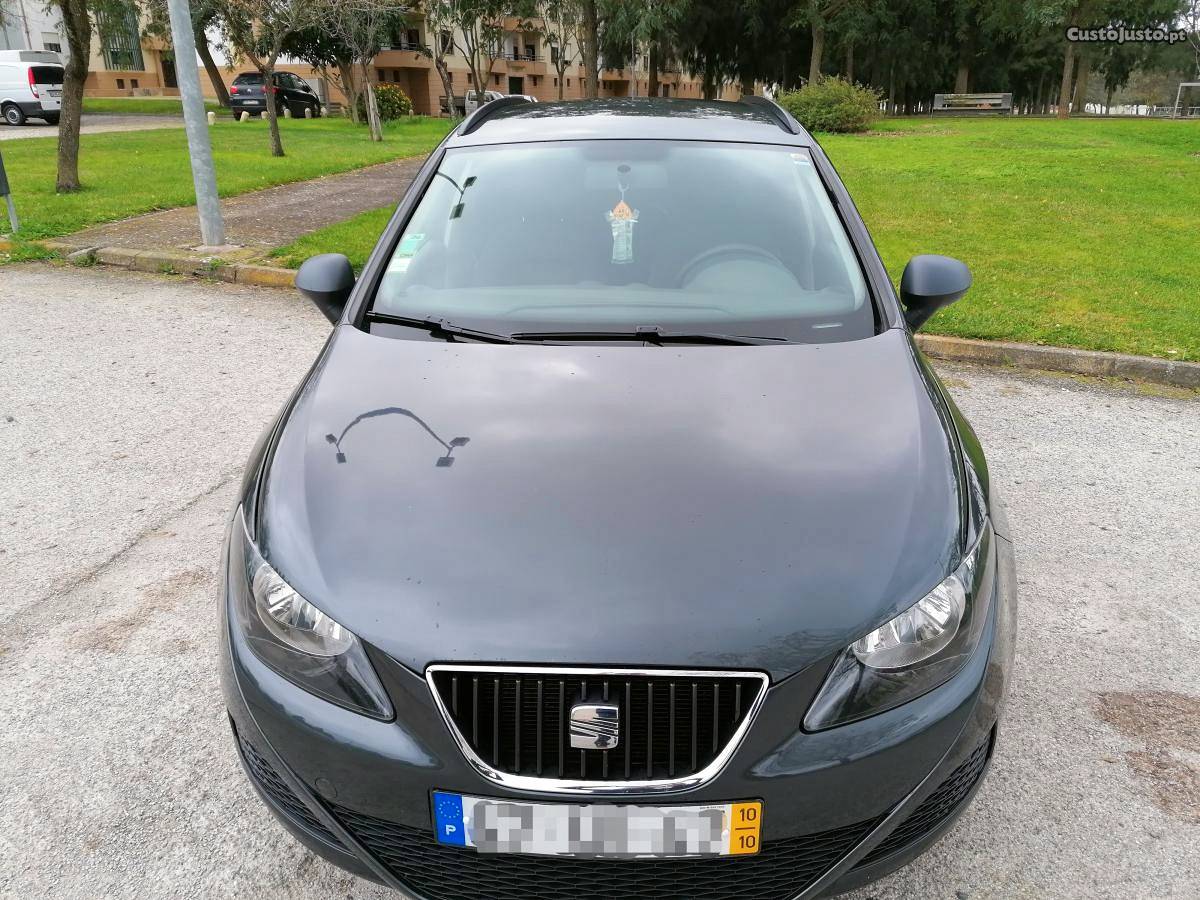 Seat Ibiza ST 1.2 TDi Diesel Outubro/10 - à venda -