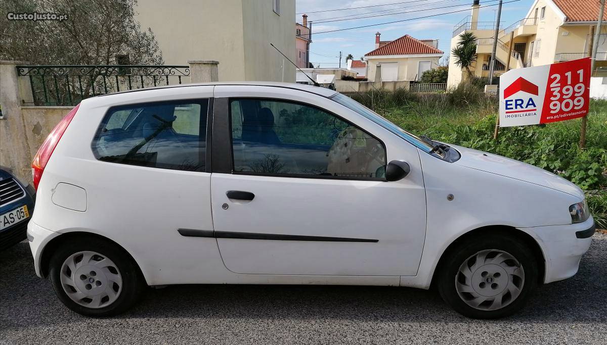 Fiat Punto 188 Março/00 - à venda - Ligeiros Passageiros,