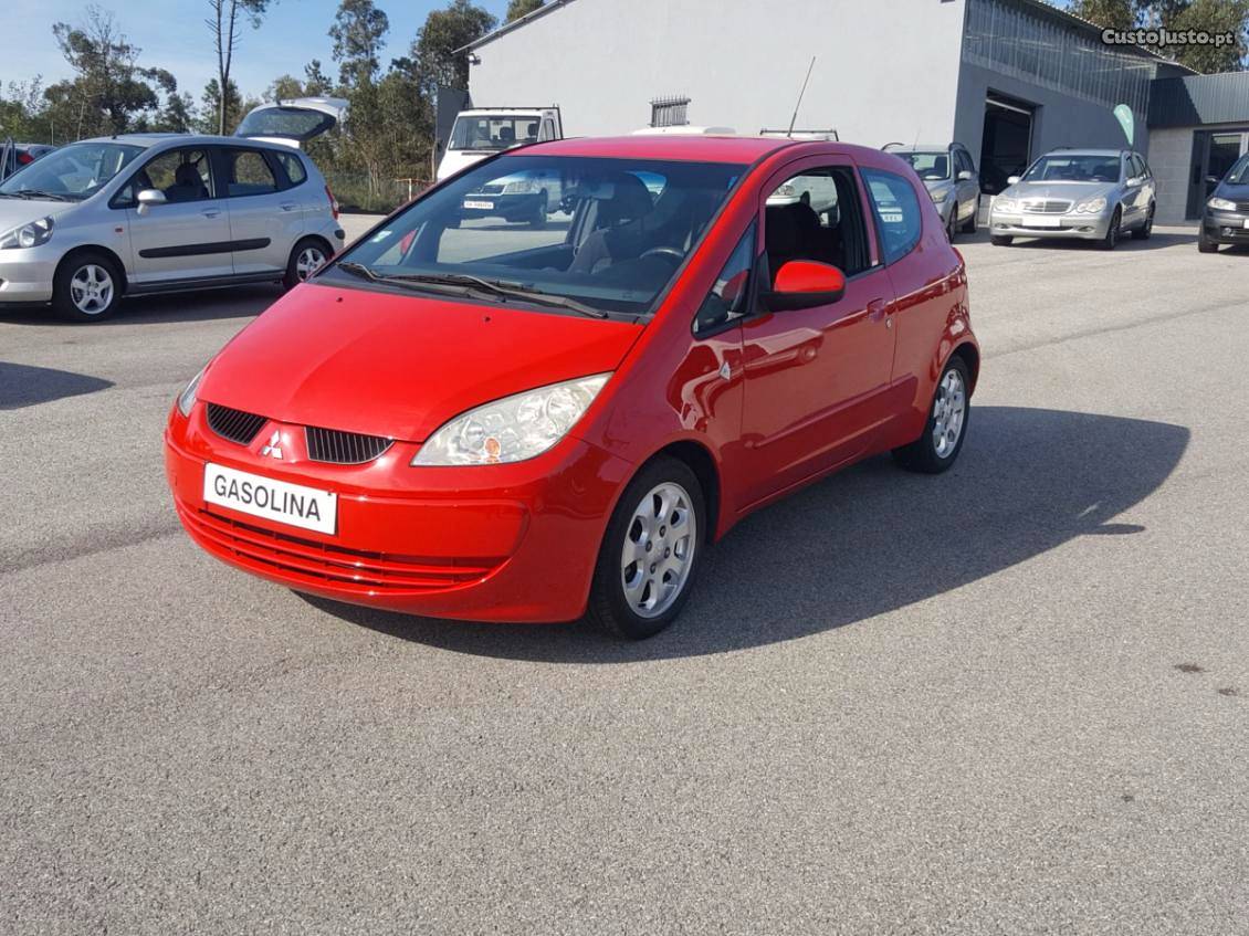 Mitsubishi Colt ac Fevereiro/06 - à venda - Ligeiros