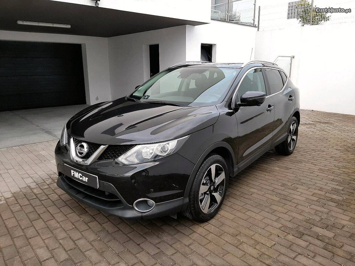 Nissan Qashqai 1.5DCI Tekna 360 Novembro/14 - à venda -