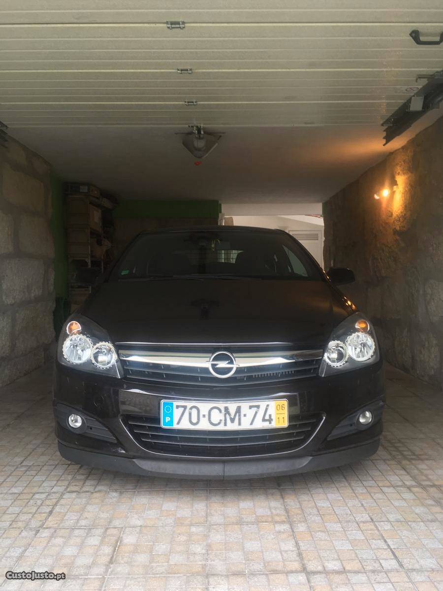 Opel Astra GTC 1.3 CDTI Novembro/06 - à venda - Ligeiros