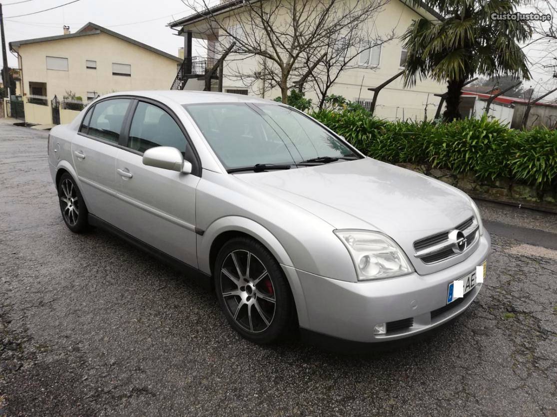 Opel Vectra 1.9 CDTI Junho/05 - à venda - Ligeiros