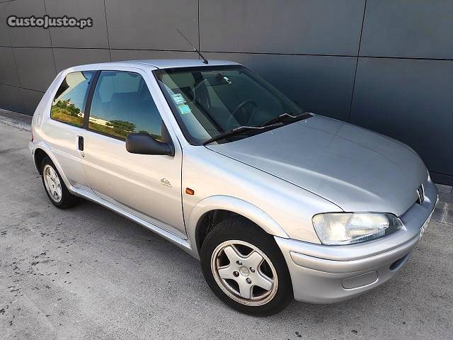 Peugeot 106 Quiksilver Agosto/99 - à venda - Ligeiros