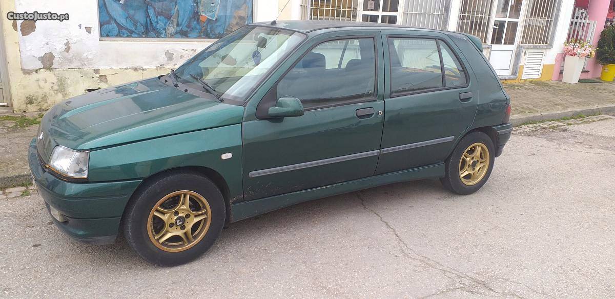 Renault Clio Rn Dezembro/93 - à venda - Ligeiros