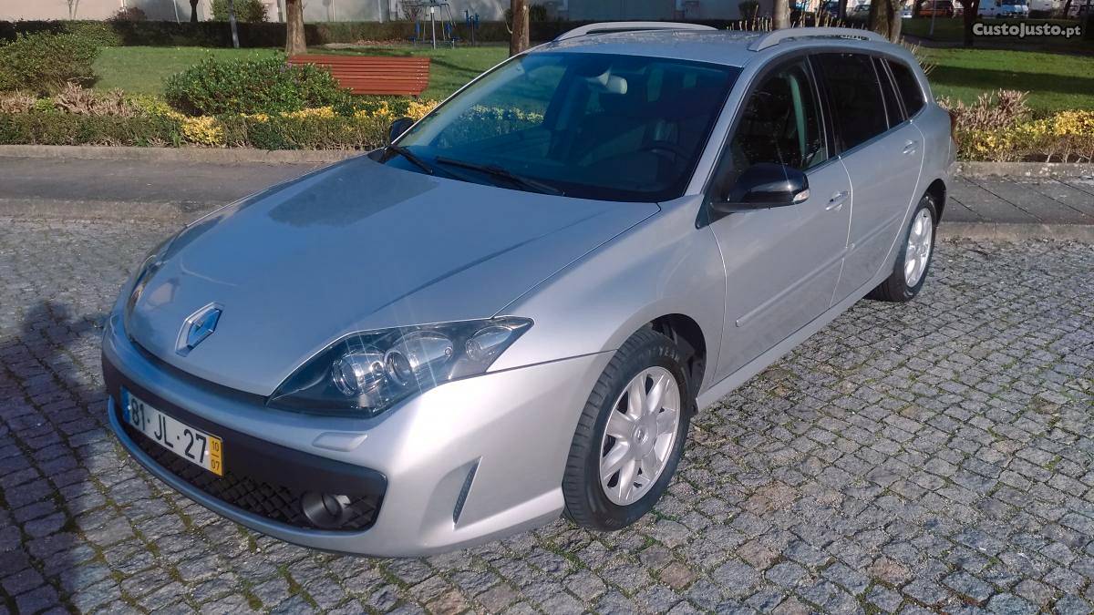 Renault Laguna 2.0 DCI KM Julho/10 - à venda -