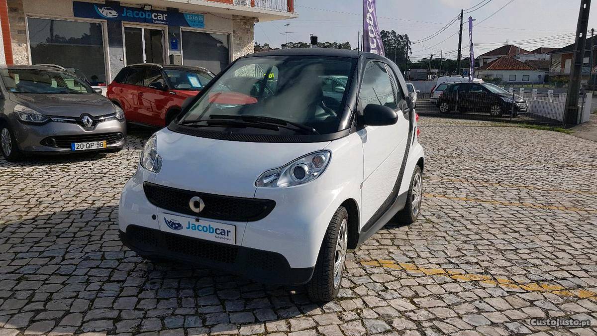 Smart ForTwo 1.0 Mhd Pure Drive Dezembro/12 - à venda -