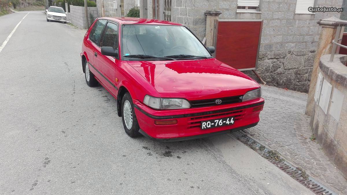 Toyota Corolla XL EE90 3 portas Outubro/91 - à venda -