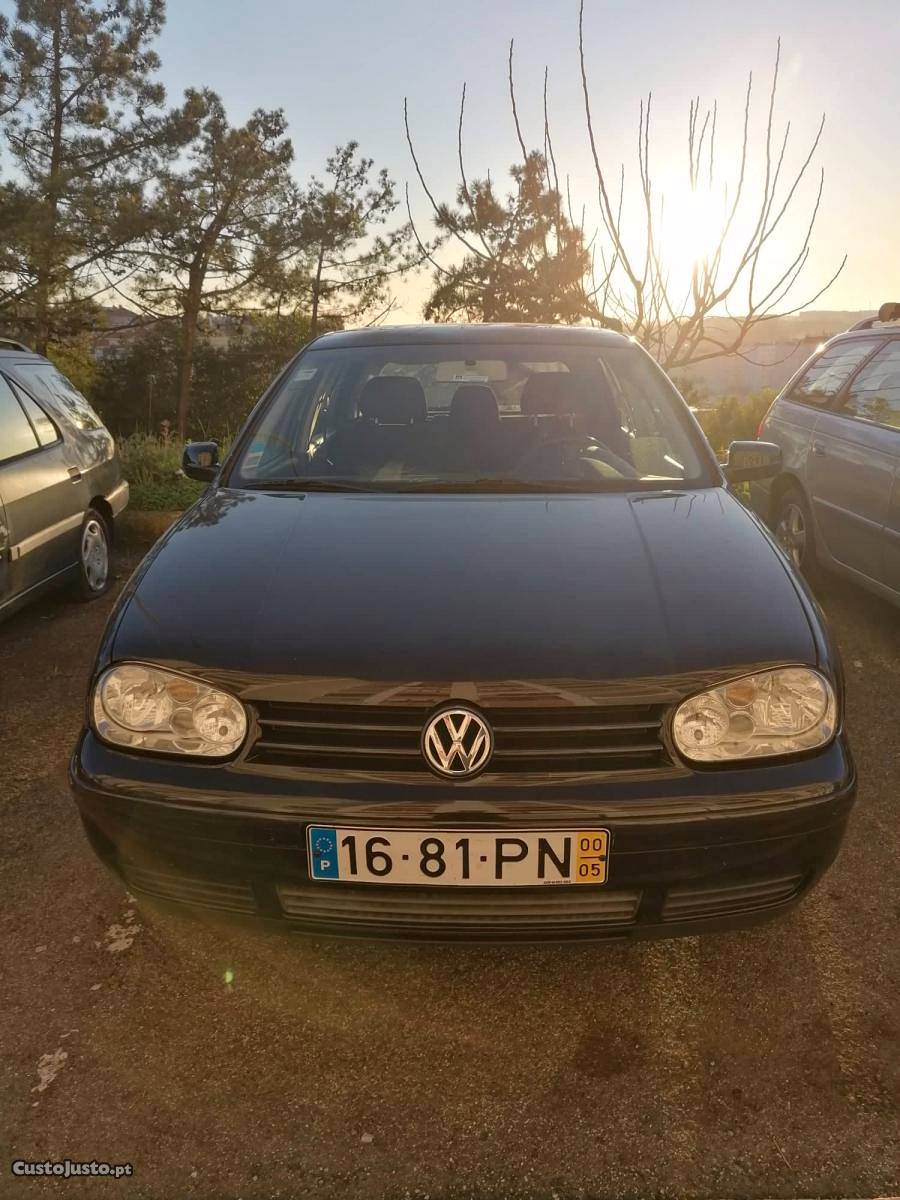 VW Golf IV Maio/00 - à venda - Ligeiros Passageiros, Lisboa