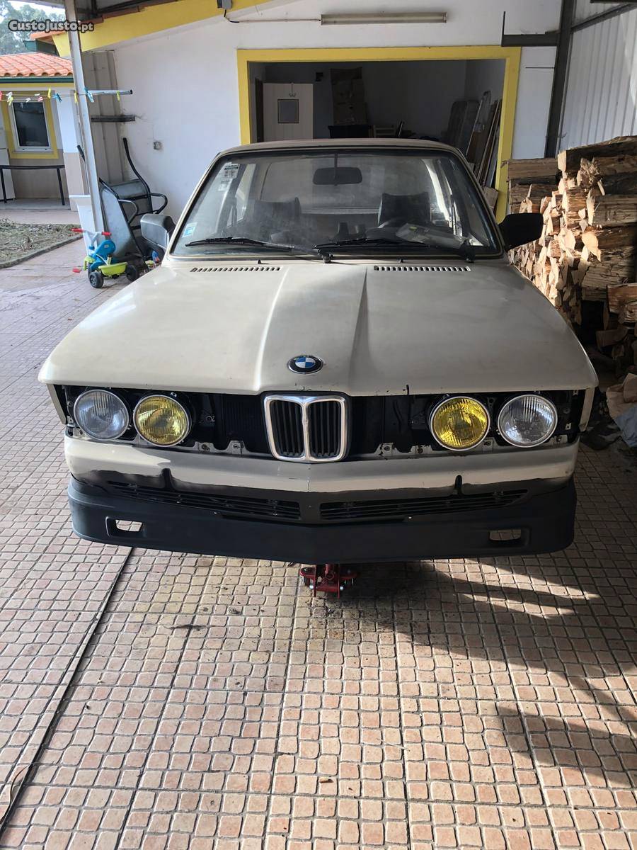 BMW E Janeiro/82 - à venda - Ligeiros Passageiros,