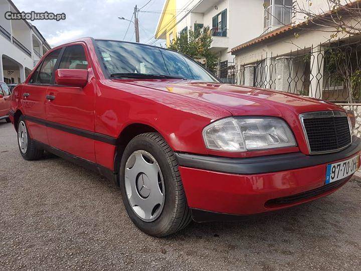 Mercedes-Benz C 200 D 235 mil kms Abril/95 - à venda -