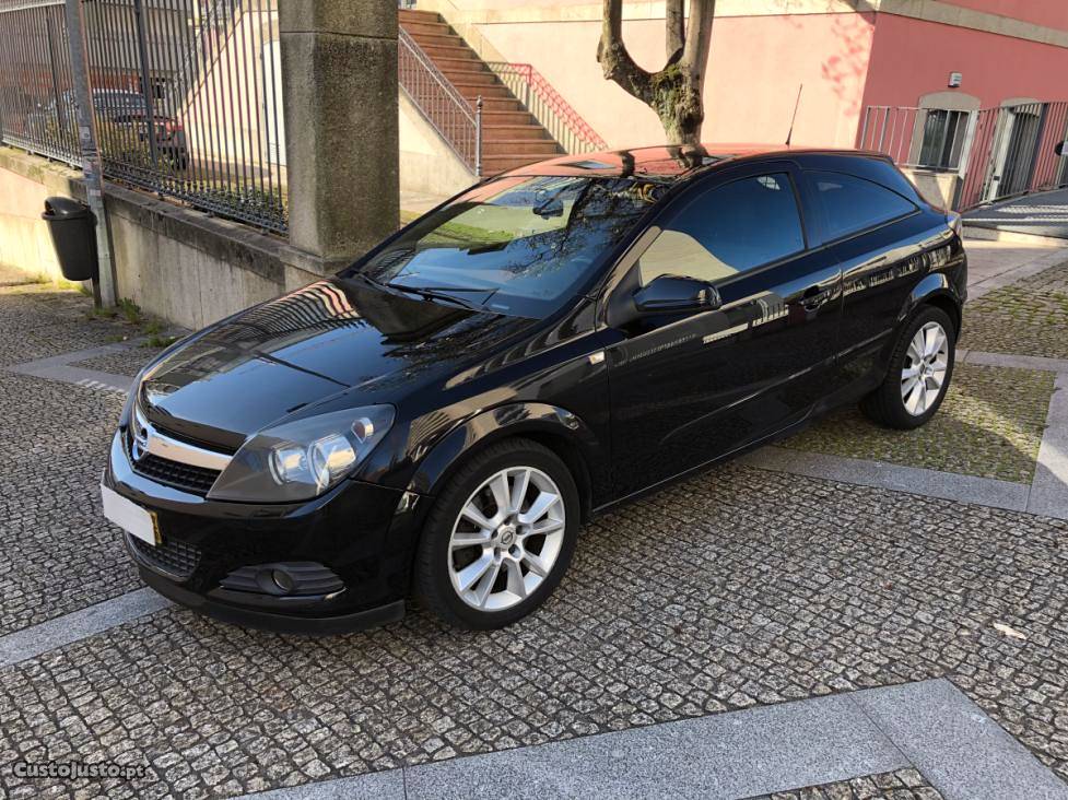 Opel Astra GTC 1.9 CDTI 150 Cv Março/07 - à venda -