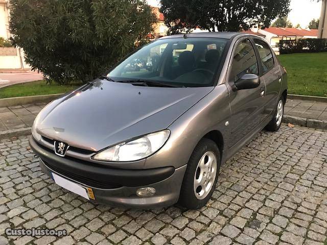 Peugeot  Nacional 5 Porta Dezembro/99 - à venda -