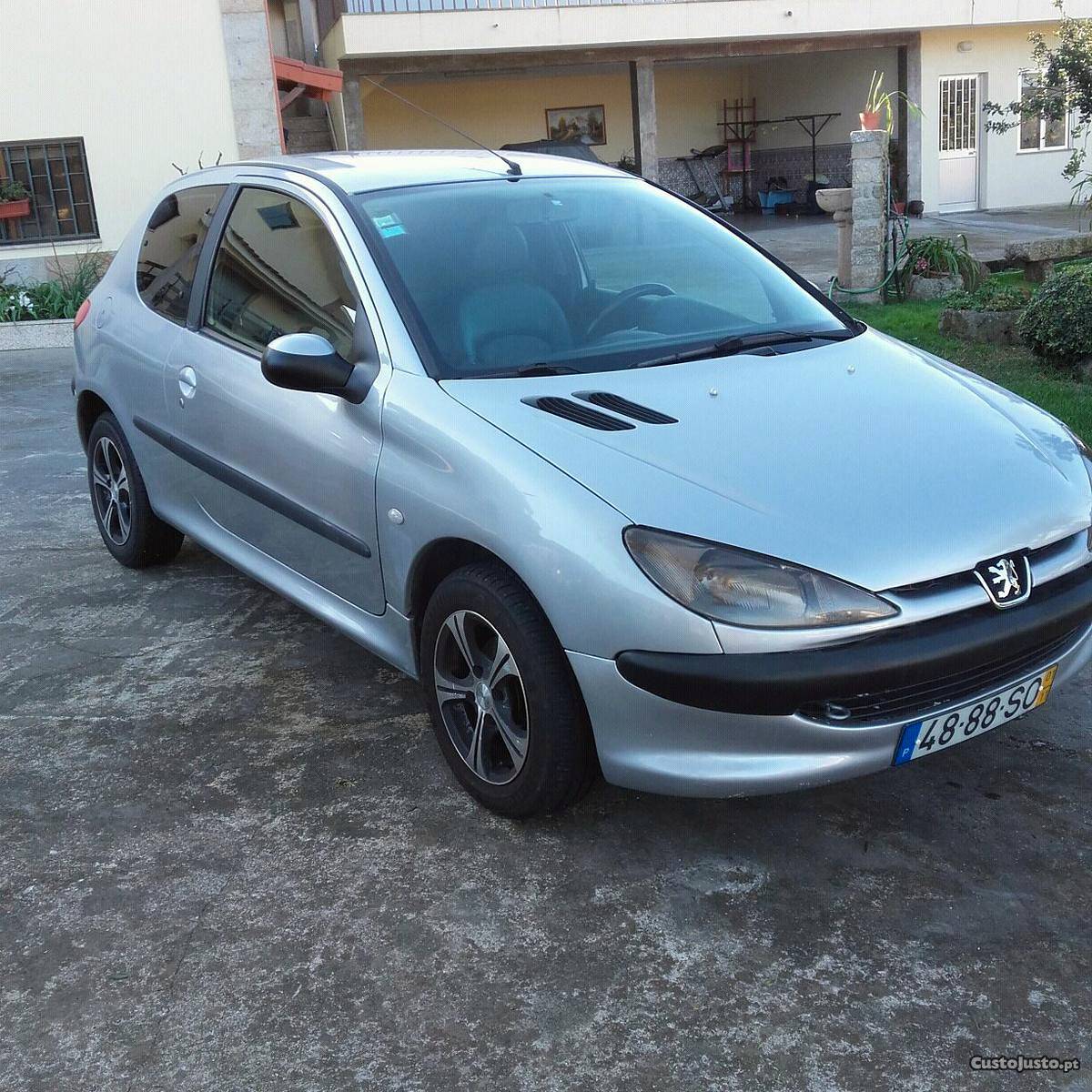 Peugeot  d Novembro/02 - à venda - Ligeiros