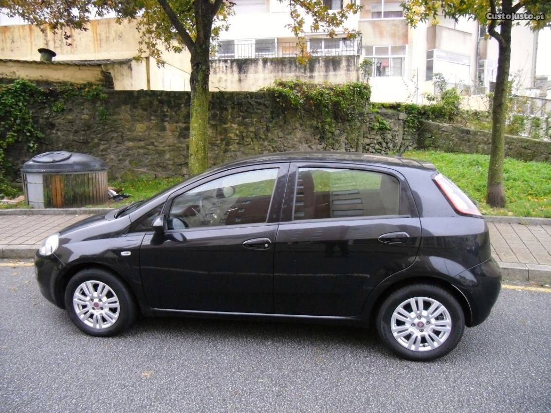 Fiat Grande Punto 1.3 Multject Julho/13 - à venda -
