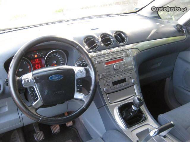 Ford S-Max DIESEL 7 LUGARES AC Outubro/06 - à venda -