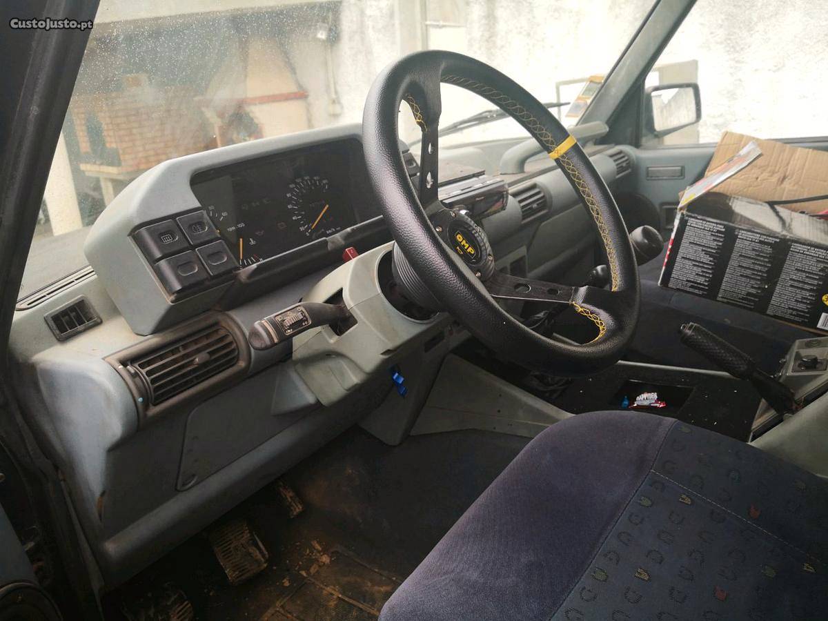 Land Rover Discovery 200 Janeiro/92 - à venda - Pick-up/