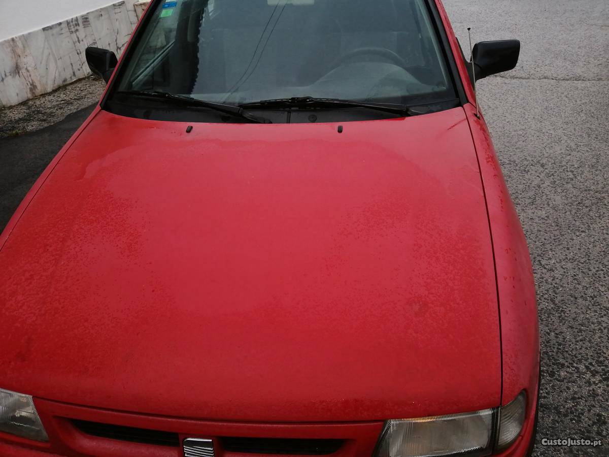 Seat Ibiza  Setembro/94 - à venda - Ligeiros