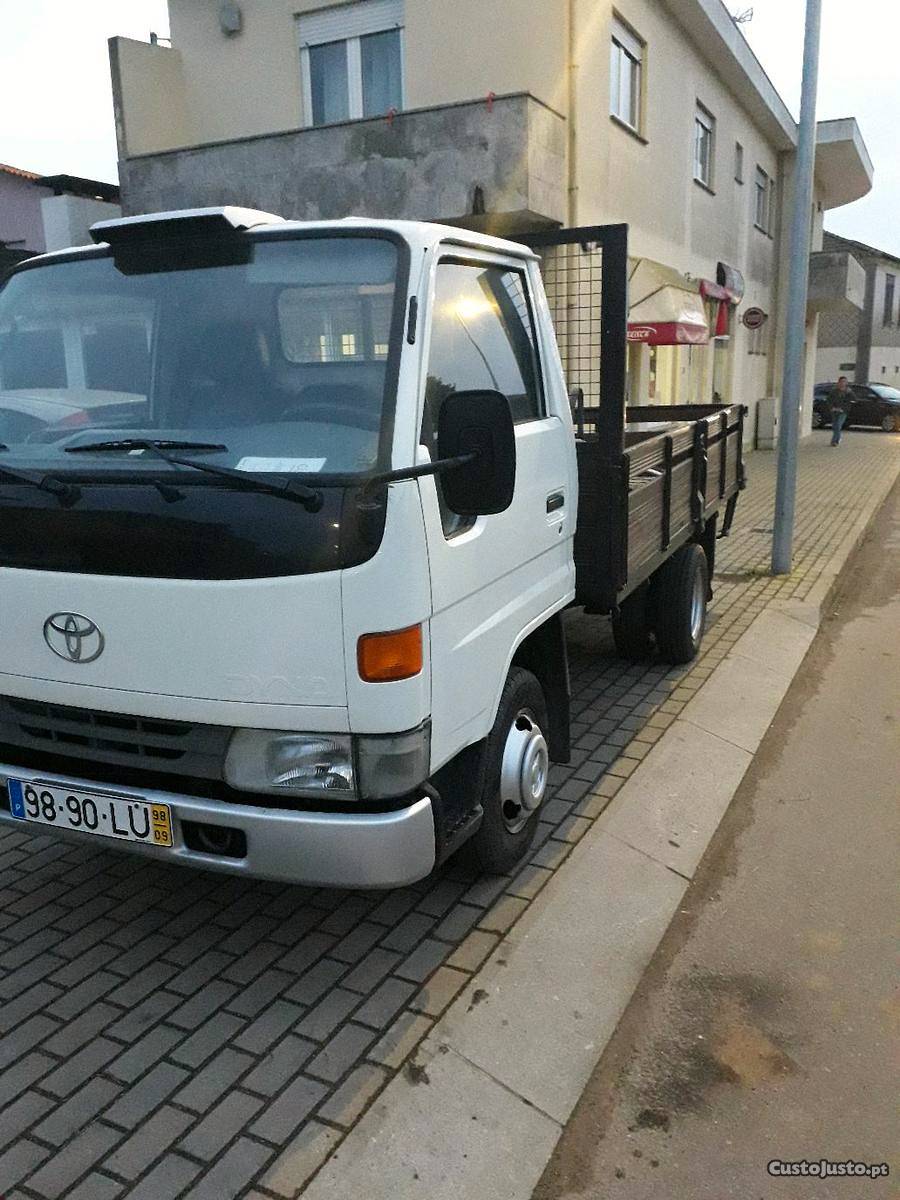 Toyota Dyna caixa aberta Setembro/98 - à venda - Comerciais