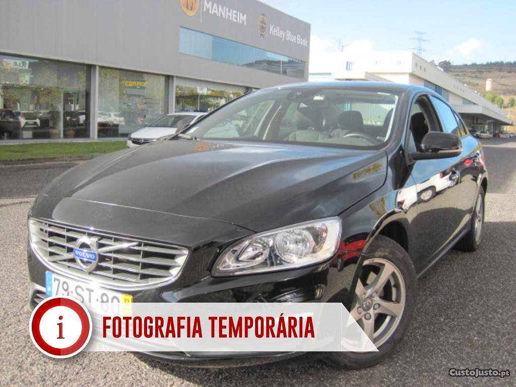 Volvo S D3 KineticGear. Abril/17 - à venda - Ligeiros