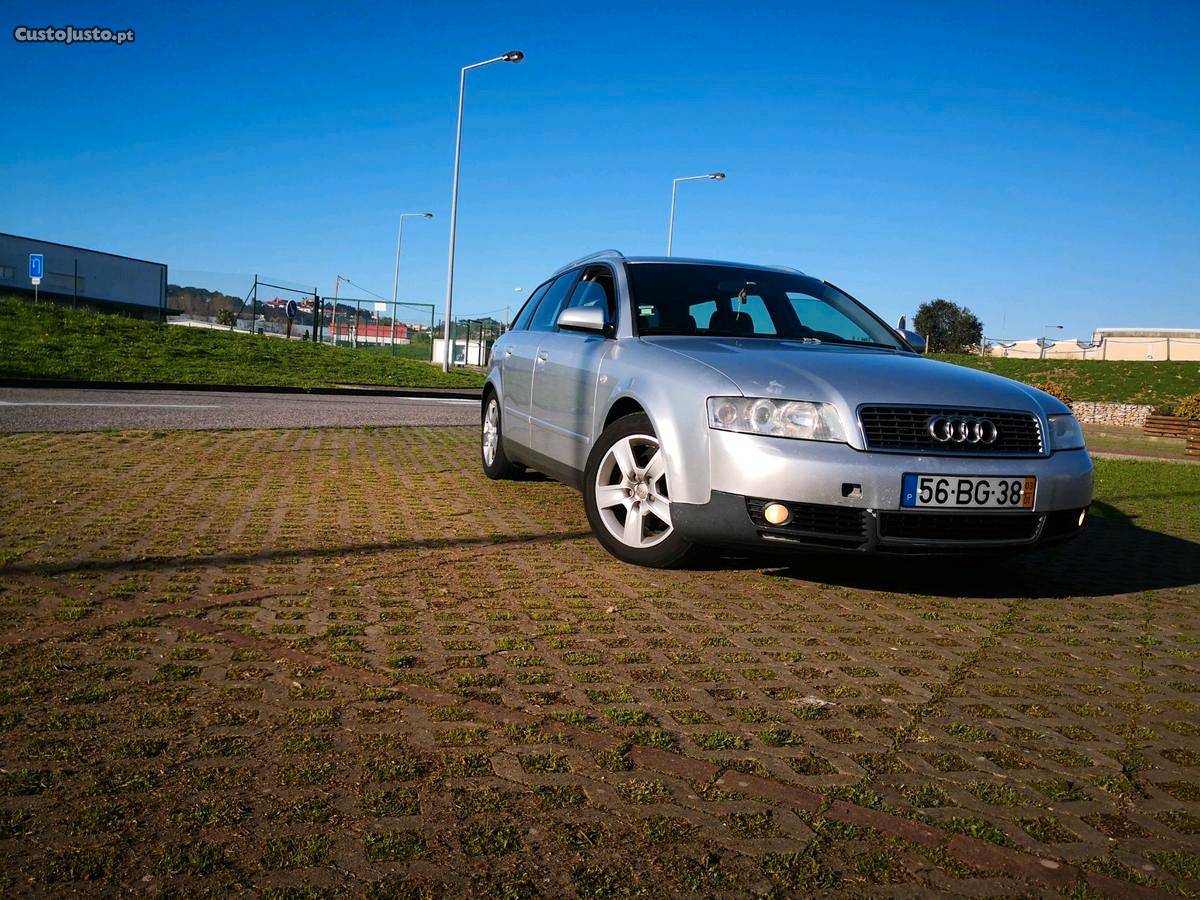 Audi A4 Avant SPORT cv Fevereiro/06 - à venda -