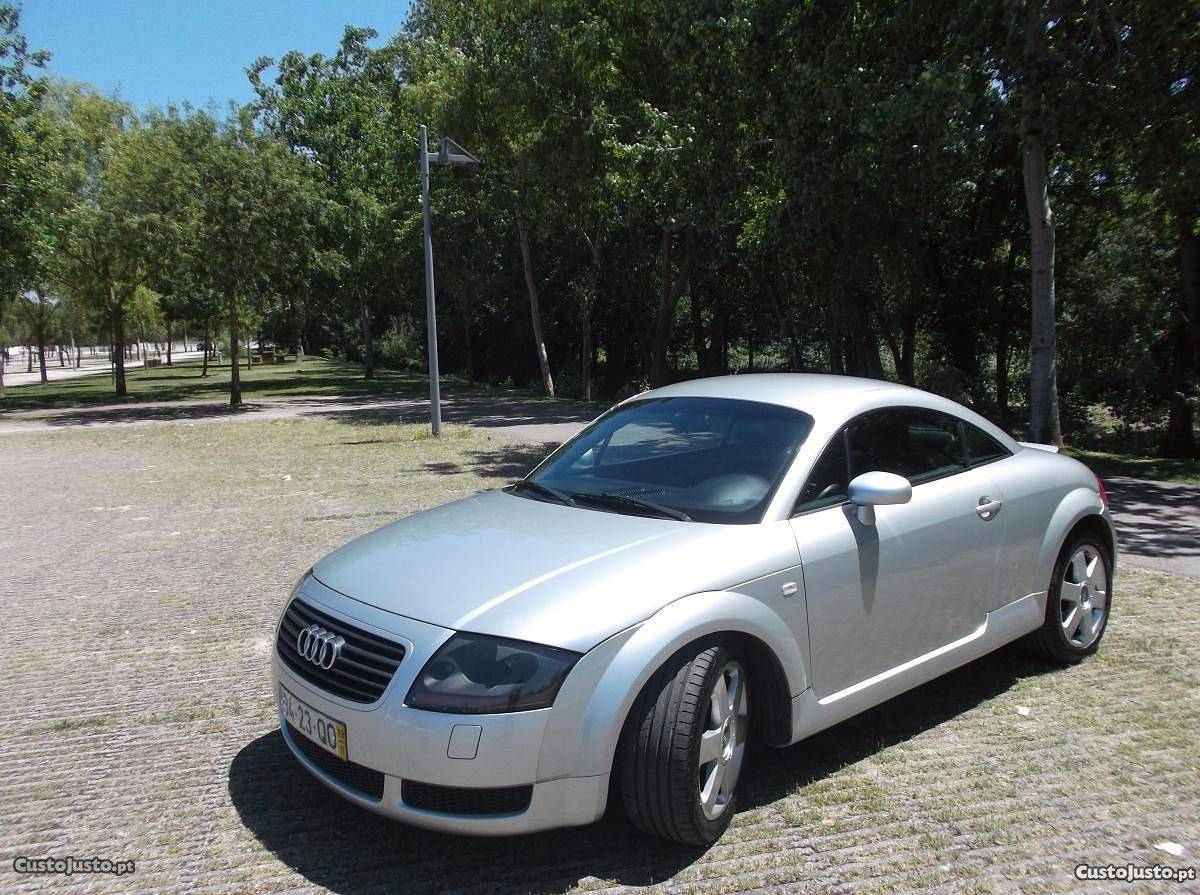 Audi TT 1.8 T QUATTRO Novembro/99 - à venda - Descapotável