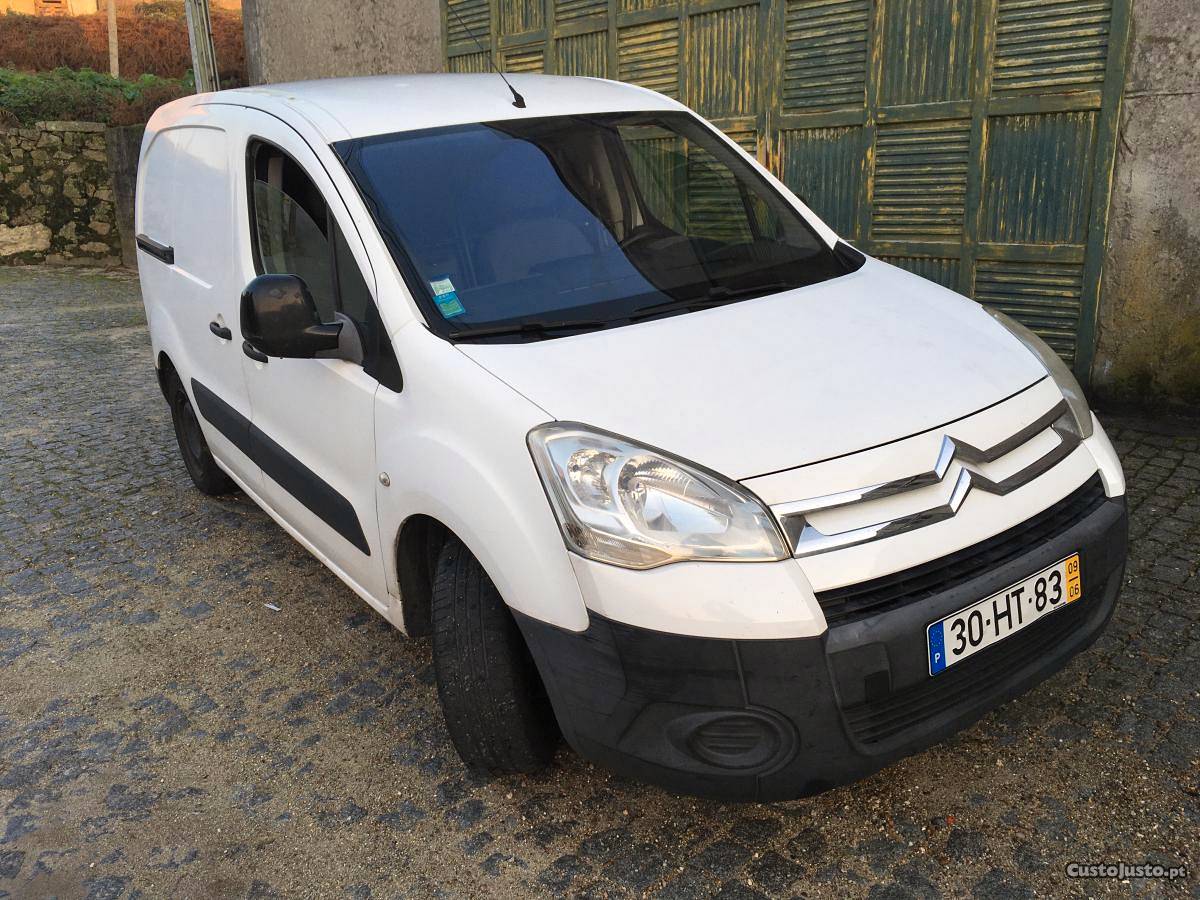 Citroën Berlingo 1.6 HDI aceito troca Junho/09 - à venda -