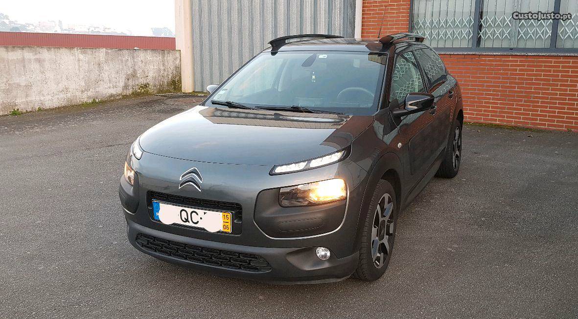 Citroën C4 Cactus 1.6 BlueHDI como novo Junho/15 - à venda