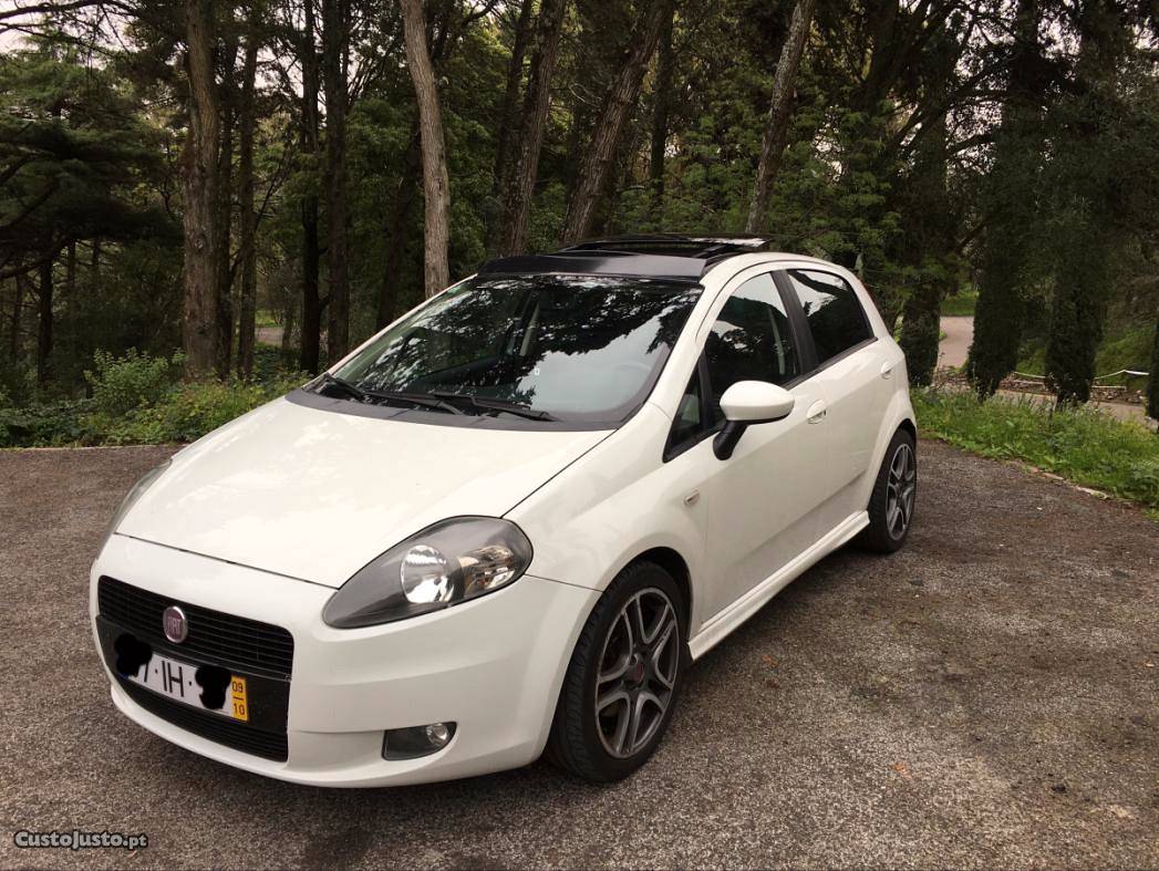 Fiat Grande Punto Sport Outubro/09 - à venda - Ligeiros