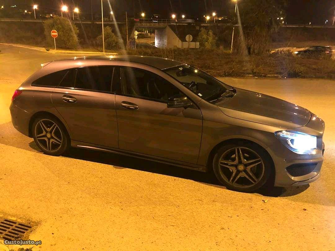 Mercedes-Benz CLA 200 carrinha Julho/16 - à venda -