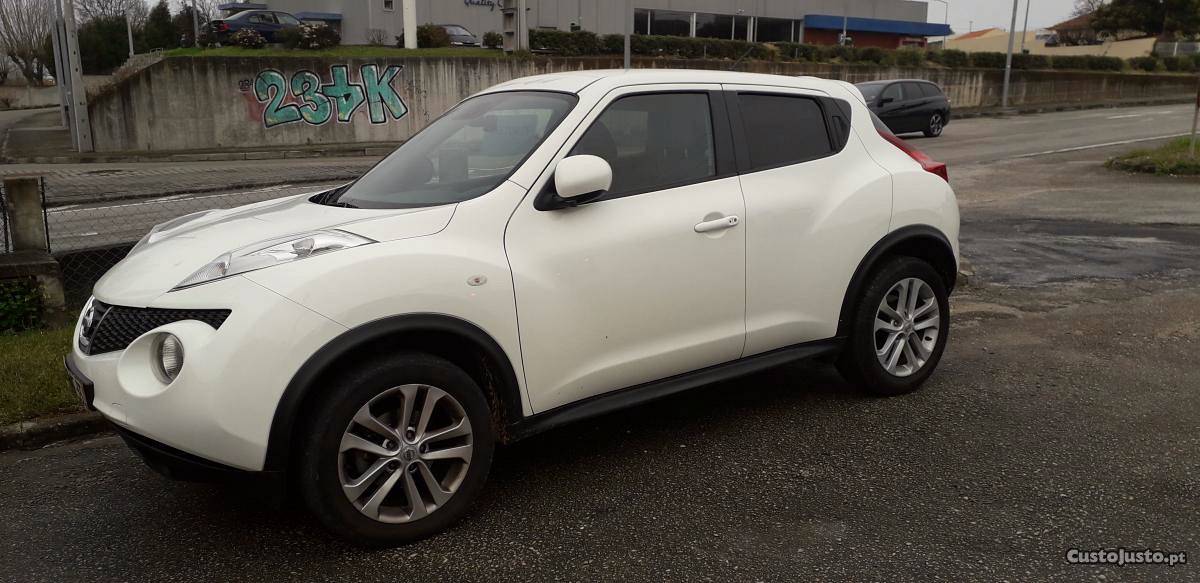 Nissan Juke Premium Setembro/11 - à venda - Monovolume /