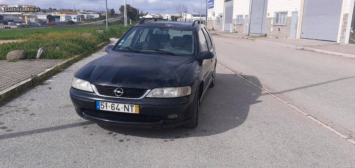 Opel Vectra cv 100cv Agosto/99 - à venda - Ligeiros