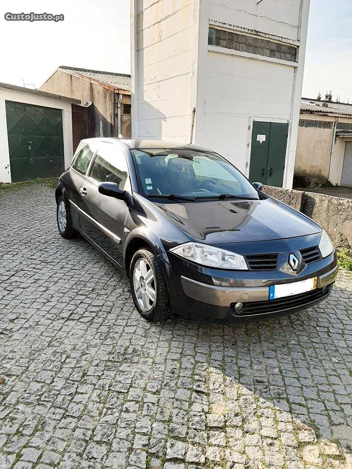 Renault Mégane II 101cv Full Extras Setembro/04 - à venda