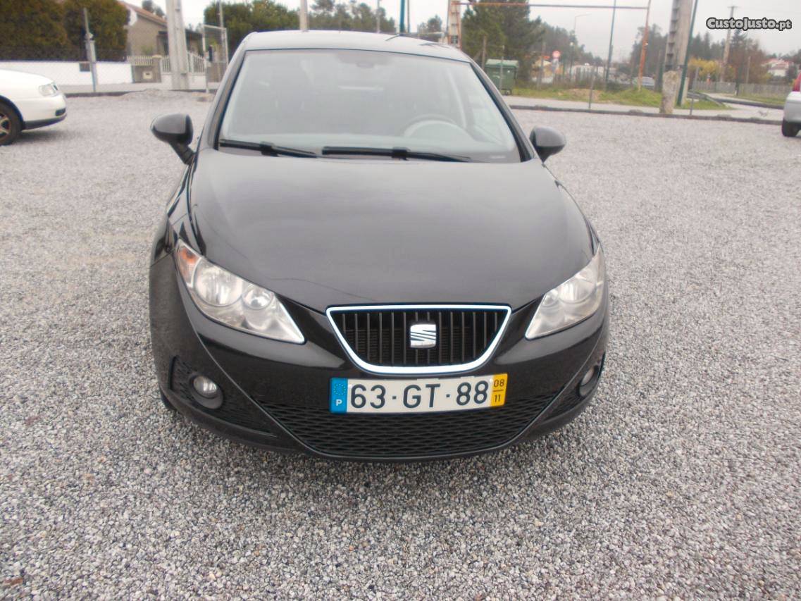 Seat Ibiza  gasolina style Novembro/08 - à venda -