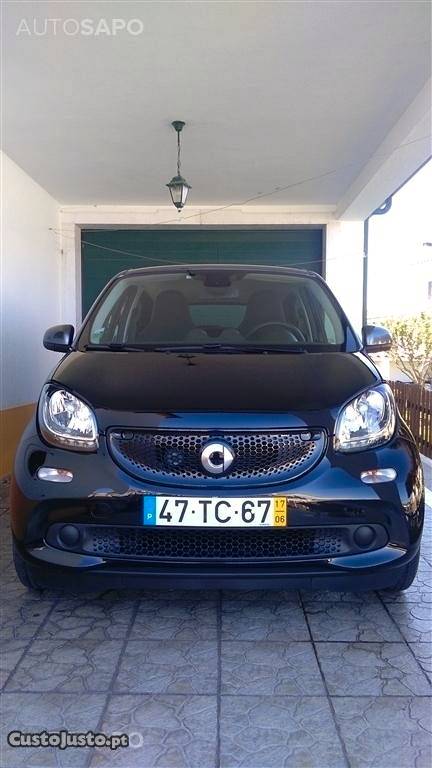 Smart ForFour 0.9 Passion 90CV Junho/17 - à venda -