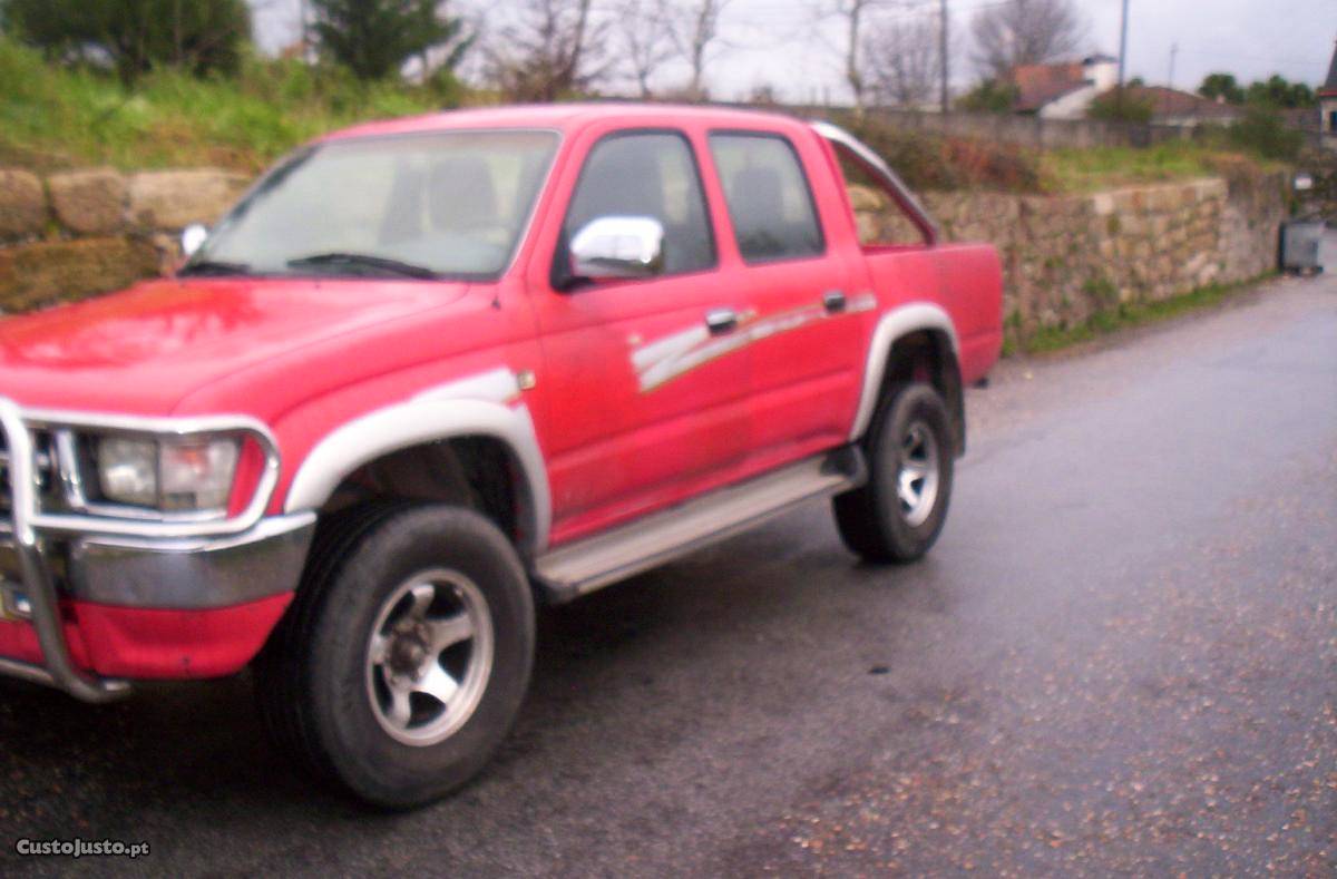 Toyota Pick Up tracker Março/98 - à venda - Pick-up/