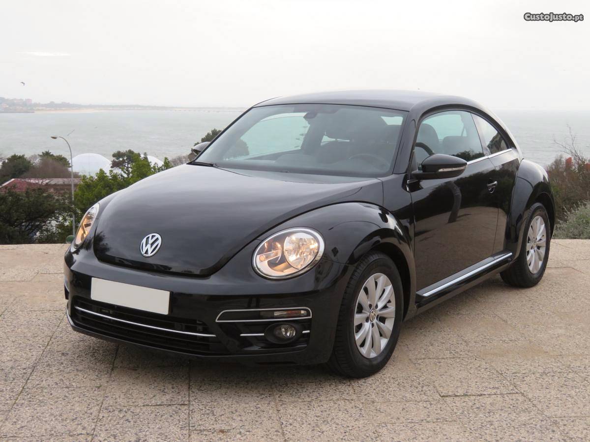 VW New Beetle 1.2 TSI Design Março/18 - à venda -