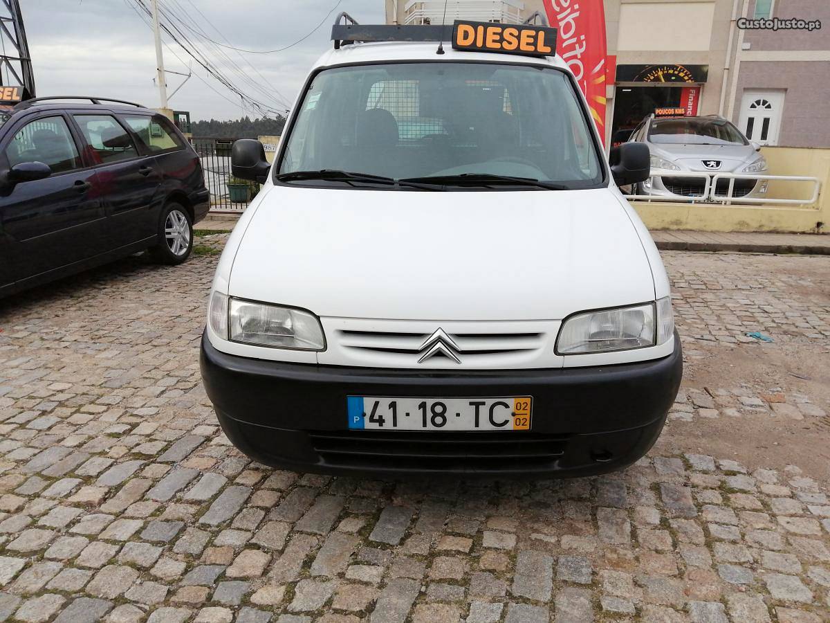 Citroën Berlingo 1.9D VAN Fevereiro/00 - à venda -