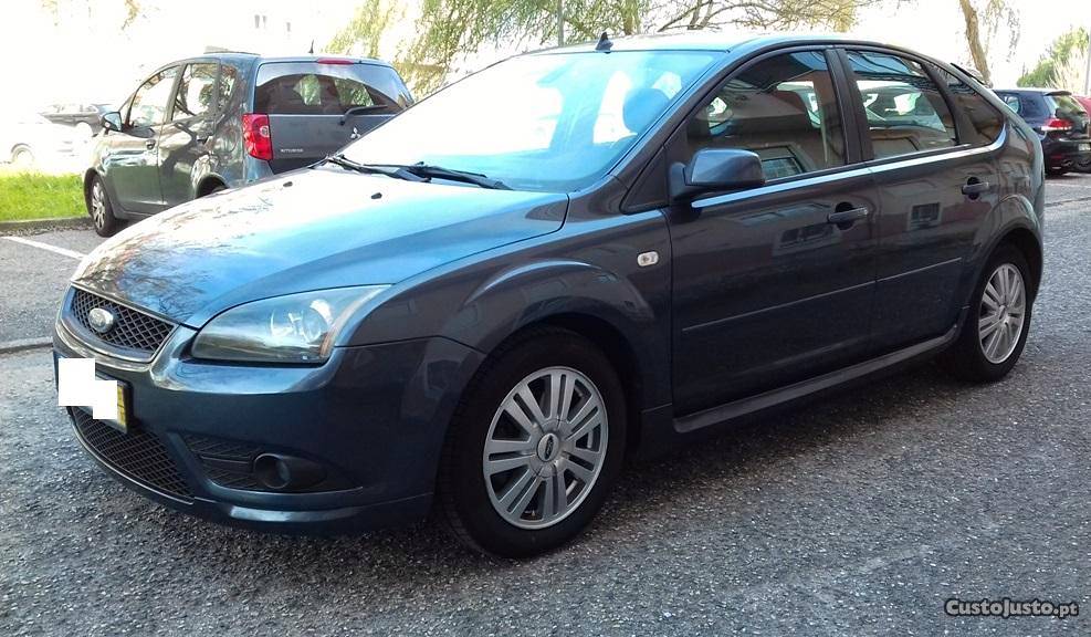 Ford Focus 1.6 TDCi Sport GPS Outubro/07 - à venda -