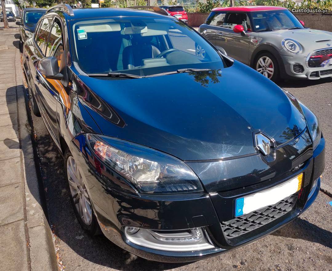 Renault Mégane 1.5 dCi GT Line Fevereiro/14 - à venda -