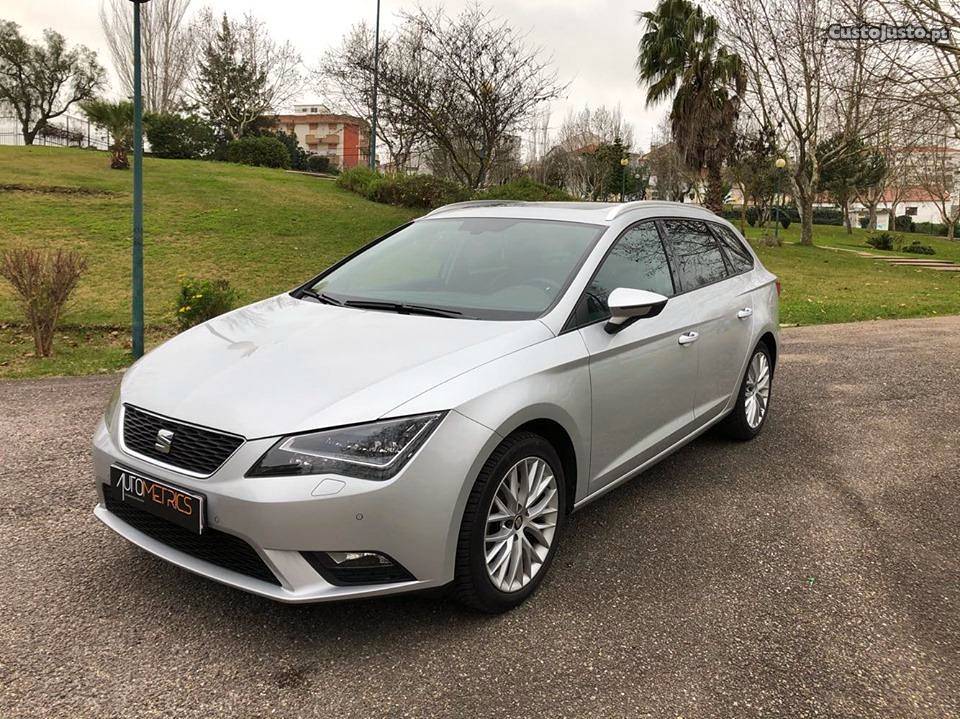 Seat Leon ST 1.4 TGI Style Dezembro/15 - à venda - Ligeiros