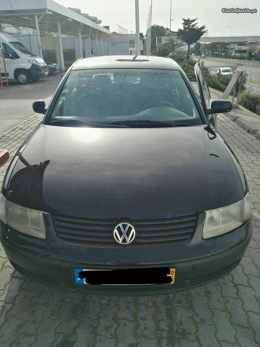 VW Passat 115cv Agosto/00 - à venda - Ligeiros Passageiros,