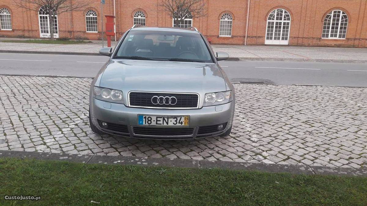 Audi A4 1.9TDI Maio/04 - à venda - Ligeiros Passageiros,
